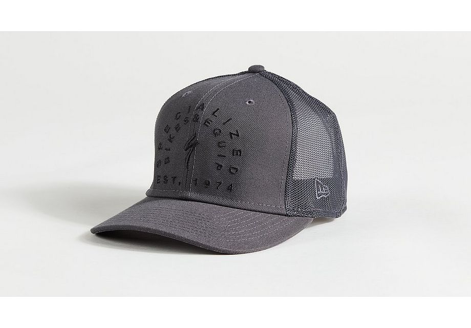 Gray and white trucker top hat